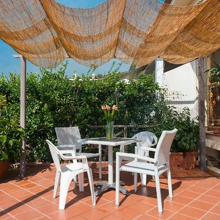 Bed & Breakfast California 3*